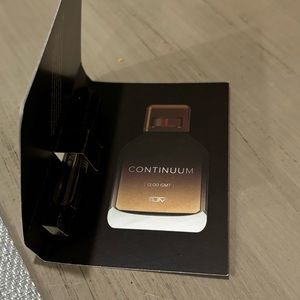 Tumi CONTINUUM parfume sample